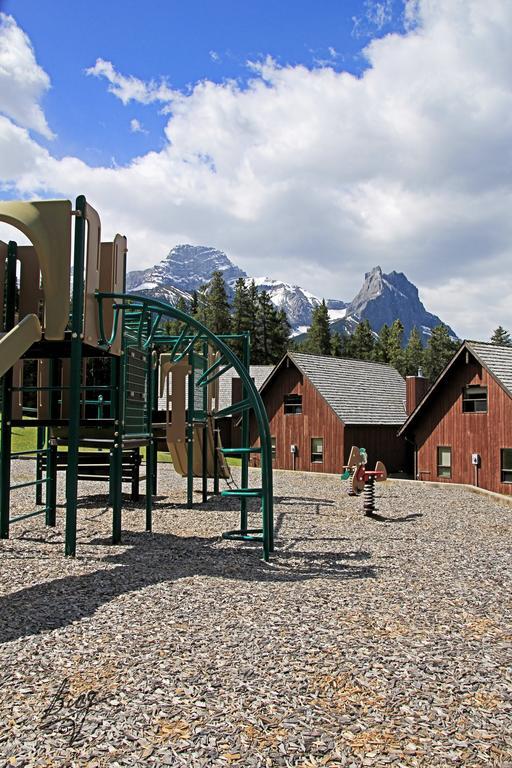 Banff Gate Mountain Resort Canmore Exterior foto