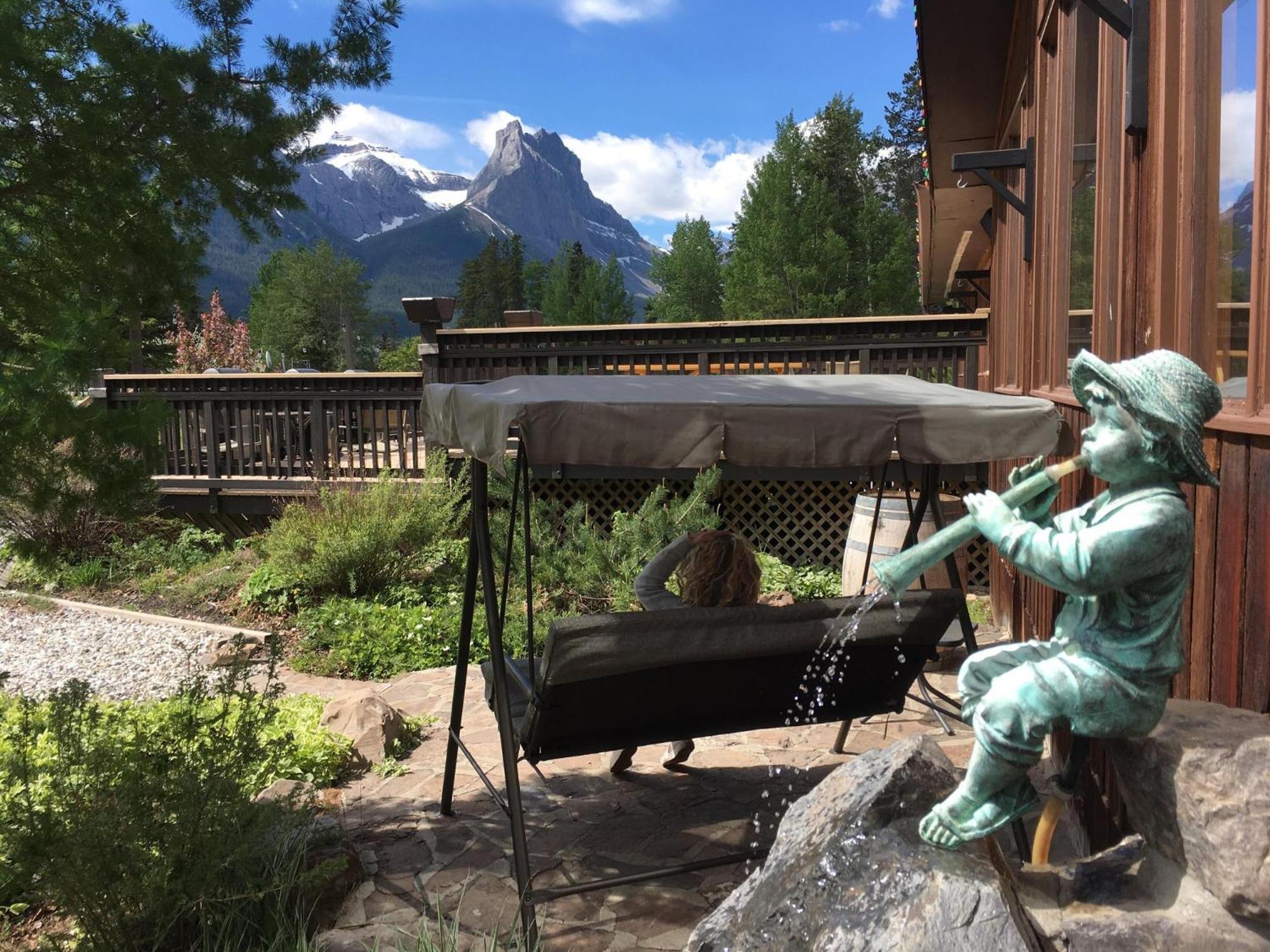 Banff Gate Mountain Resort Canmore Exterior foto